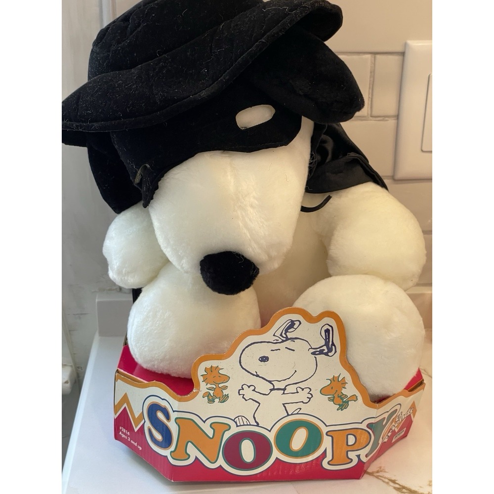 Vintage Snoopy Zorro Plush Stuffed Toy‎ Mask Cape Hat Peanuts Irwin New Box